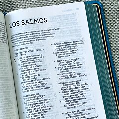 Malaquías 2:10-15